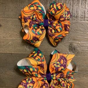 Mardi Gras Bow